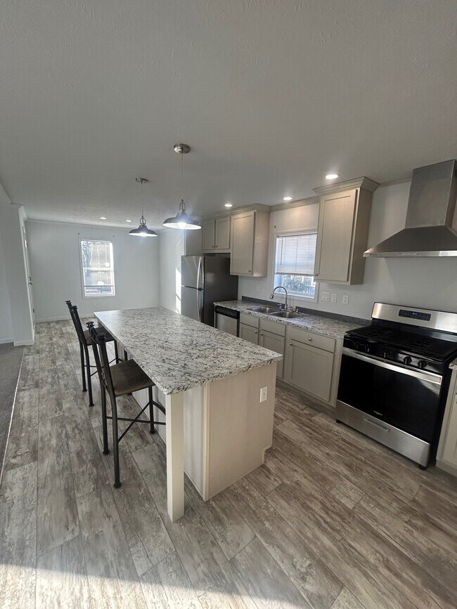 Foto del edificio - 54 Hickory Ln