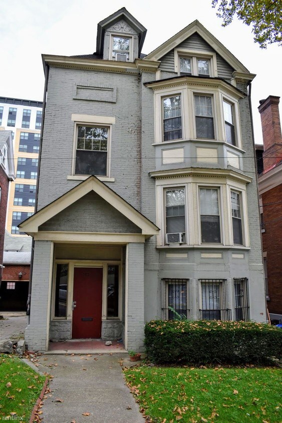 Primary Photo - 282 N Bellefield Ave