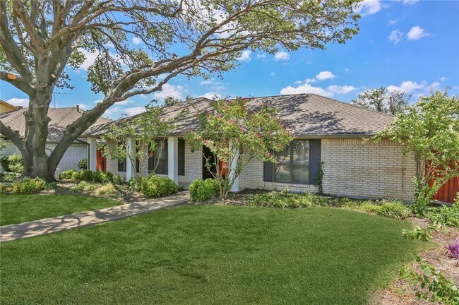 Building Photo - 9247 Moss Farm Ln