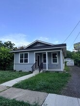 Building Photo - 435 Dunning Ave