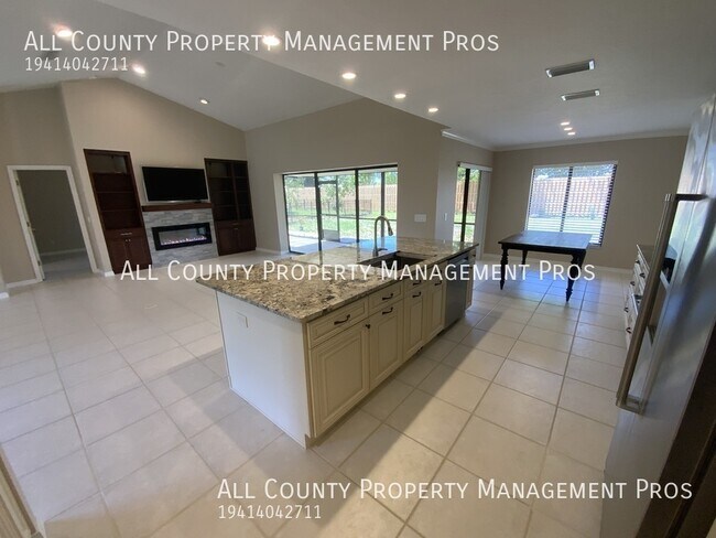Foto del edificio - 147 Shady Pine Ln