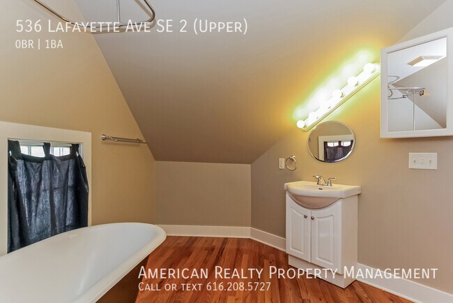 Foto del edificio - 536 Lafayette Ave SE