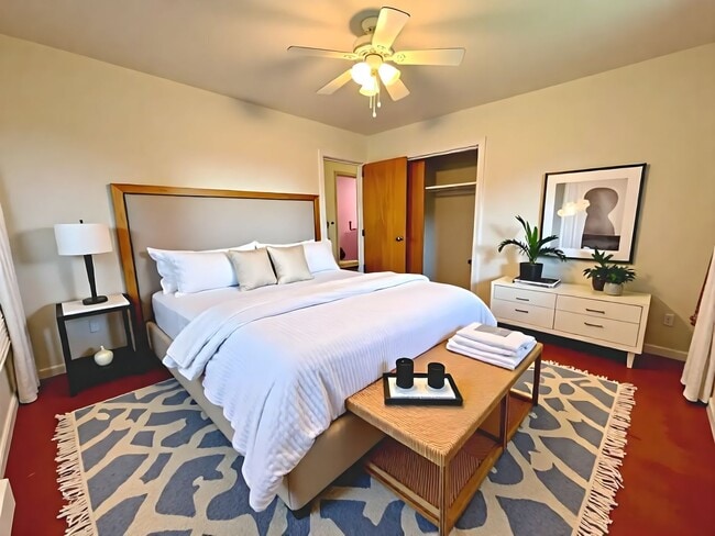 Building Photo - 3 Bedroom 2 Bathroom in Annville w/Huge Ga...