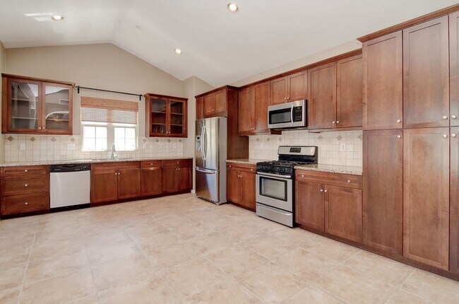 Foto del edificio - Stunning Upgraded Home in Irvine’s Premier Woodbury Community