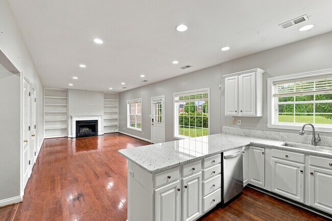 Foto del edificio - 3265 Marston Pl