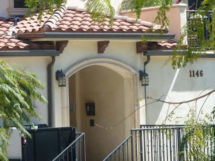 Foto del edificio - 1146 N Hacienda Pl