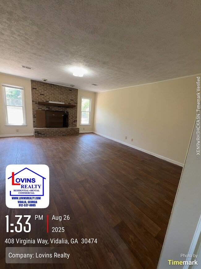 Building Photo - 408 Virginia Way