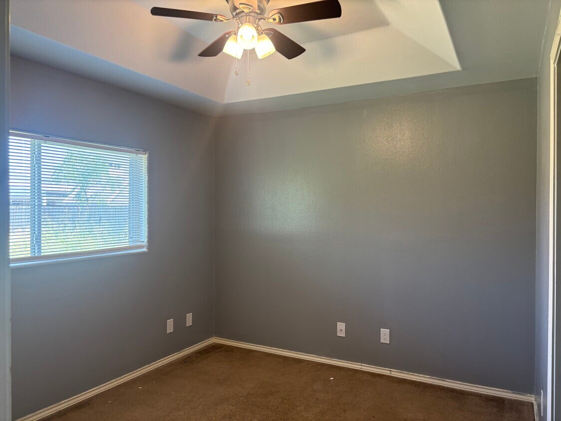 Foto principal - 500 S Rancho del Rey St