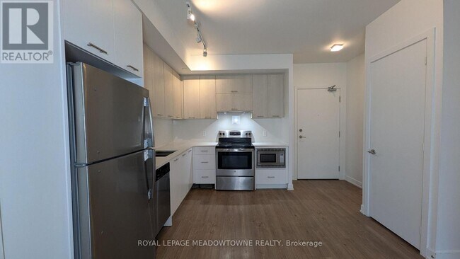 Building Photo - 180 Veterans Drive