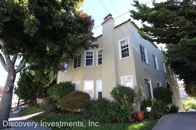 Building Photo - 1 br, 1 bath Apartment - 544 Merritt Avenue