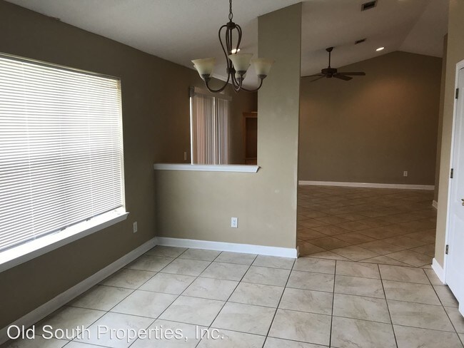 Building Photo - 3 br, 2 bath House - 1032 Joaquin Rd.