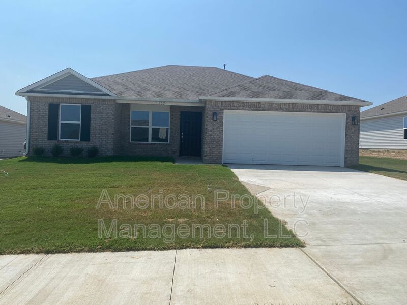 1107 W Abilene Rd, Claremore, OK 74019 House Rental in Claremore, OK