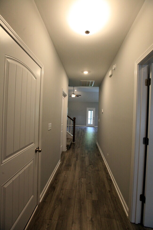 Building Photo - 3718 Black Powder Ln