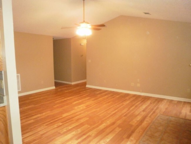 Foto del edificio - 1603 Heather Ridge Dr