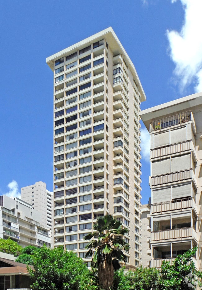 Aloha Towers Rentals Honolulu, HI