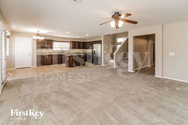 Foto del edificio - 40133 W Sanders Way