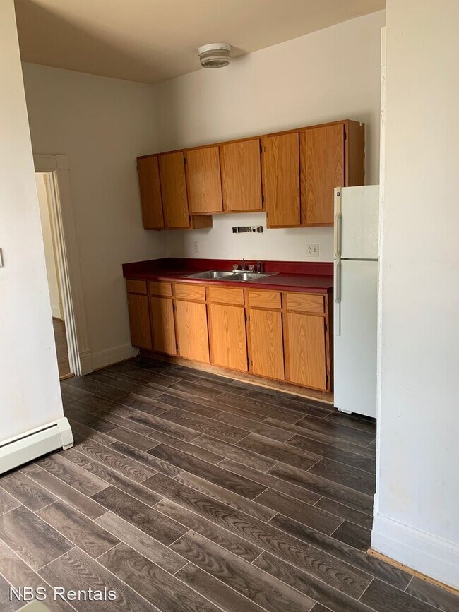 Foto del edificio - 1 br, 1 bath Apartment - 2000 Grace St
