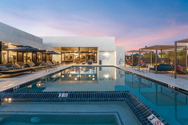 2121 - Piscina - 2121 Apartments