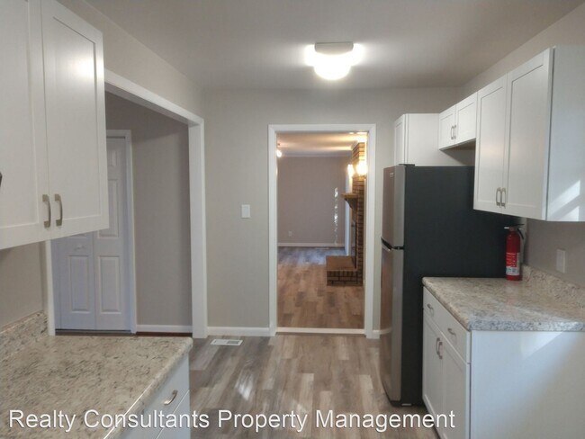 Building Photo - 4 br, 2 bath House - 3010 Karlingdale Drive