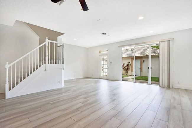 Photo - 8021 Murano Cir House