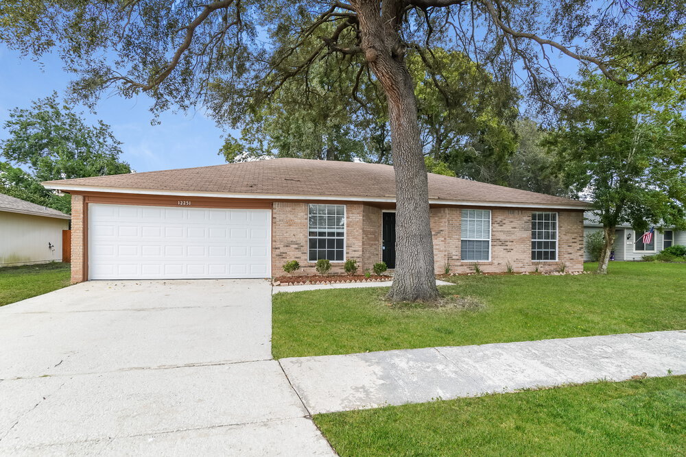 Primary Photo - 12251 Rochford Ln