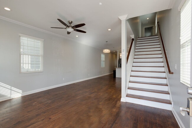 Building Photo - 5908A Morrow Rd