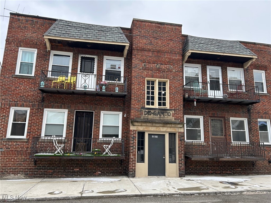 Foto principal - 1311 W 69th St