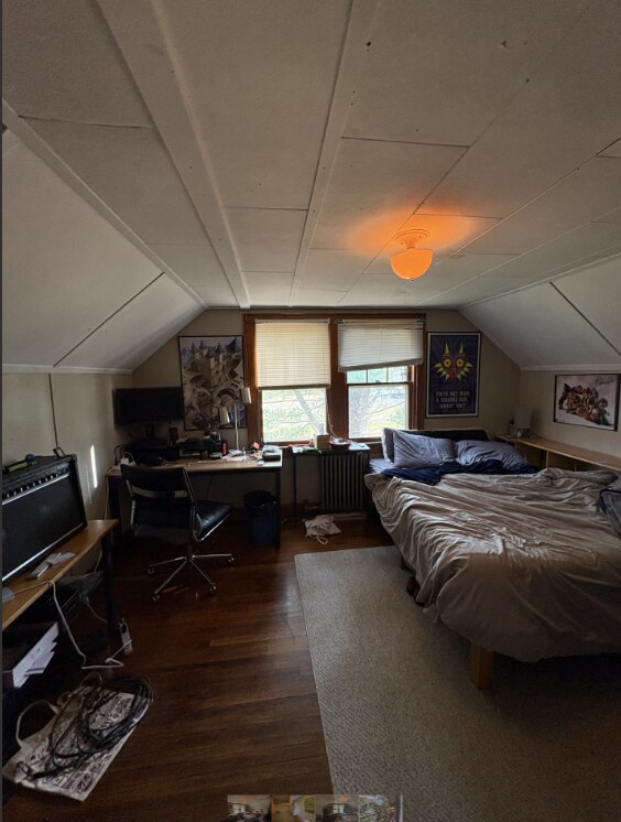 Foto del edificio - 48 Belchertown Rd