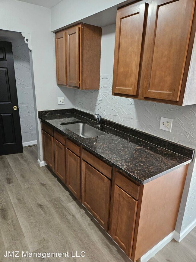 Foto del edificio - 2 br, 1.5 bath House - 27608 Evelyn