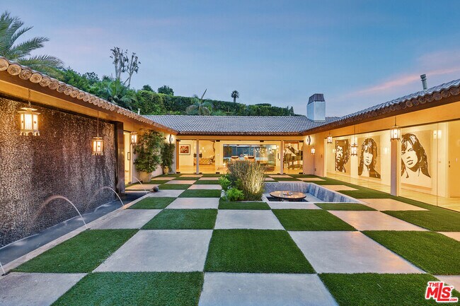 Foto del edificio - 1240 Loma Vista Dr