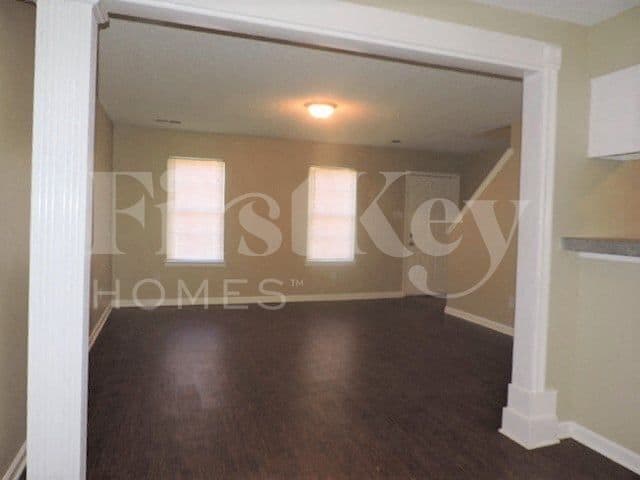 Building Photo - 2317 Curbertson St