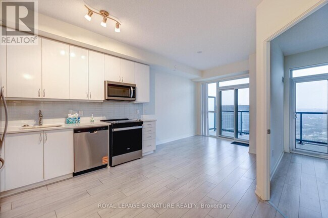 Building Photo - 38 Annie Craig Dr