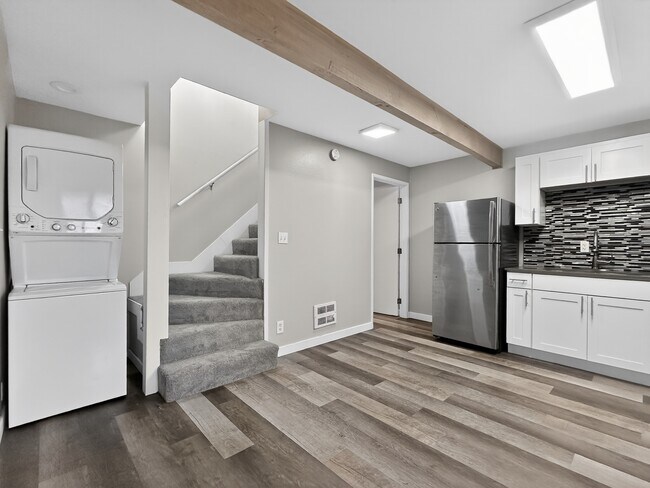 Foto del edificio - 5521 Brooklyn Ave NE