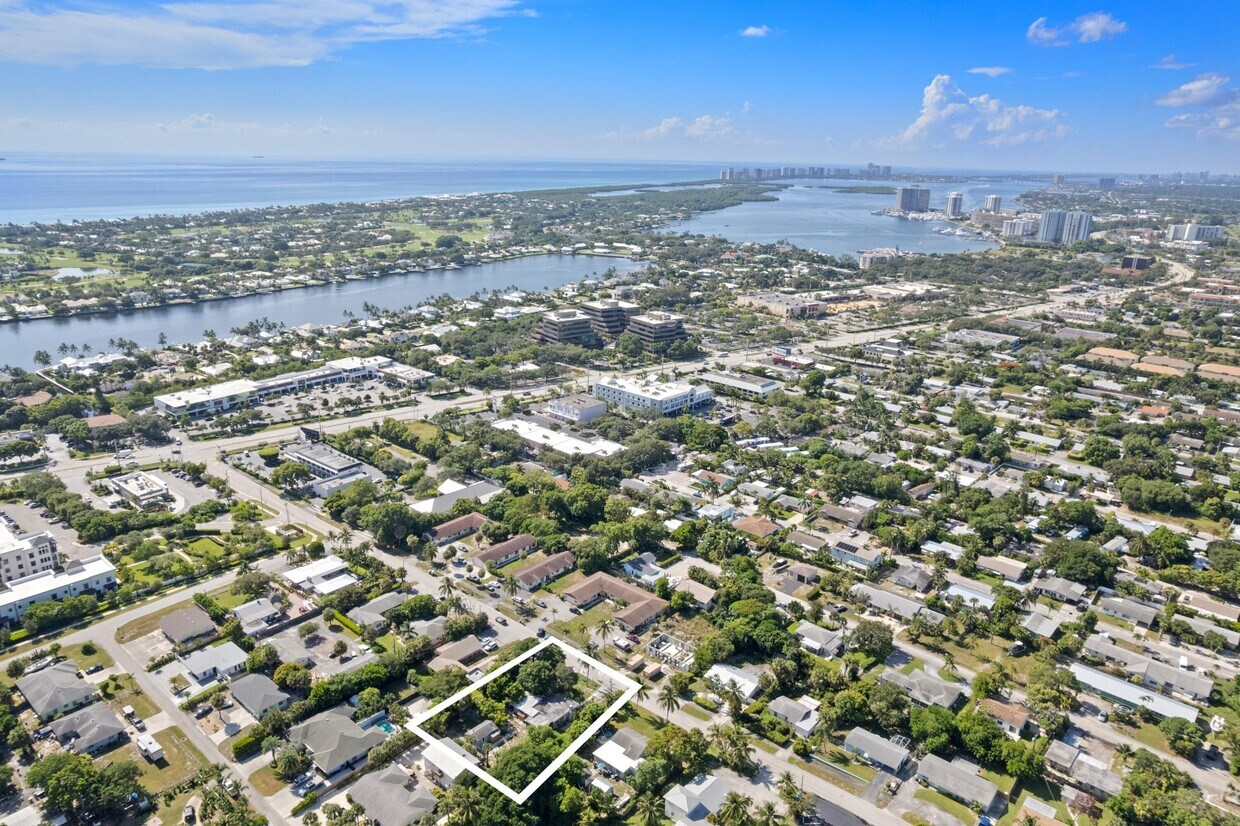 Primary Photo - 1831 Juno Rd