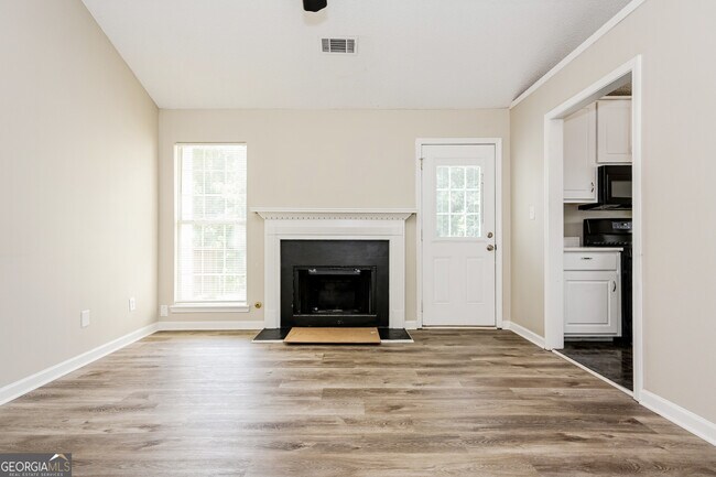 Foto del edificio - 6721 Chesepeake Trail