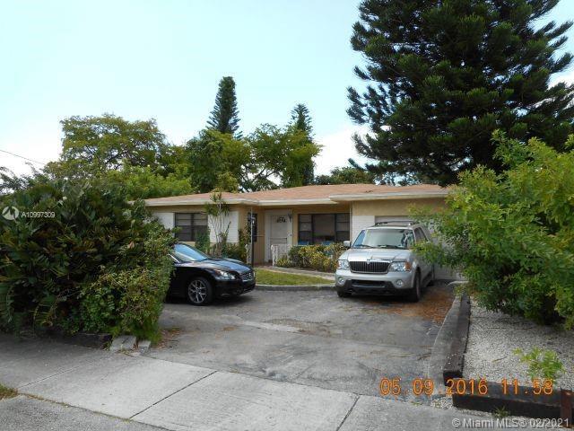 Primary Photo - 4224 SW 18th St