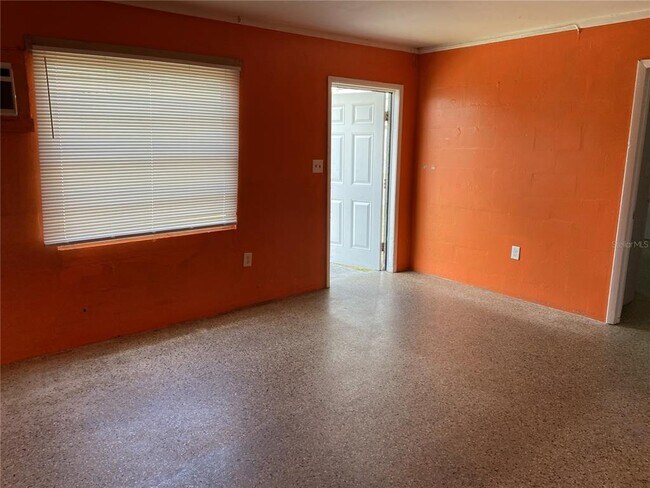 Foto del edificio - 740 W Anderson St