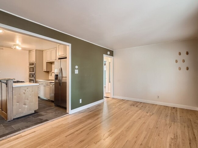 Building Photo - 2241 S Linley Ct