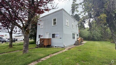 Building Photo - 48 SE Anchor Ave