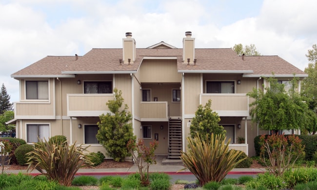Foto del edificio - 2705 Range Ave