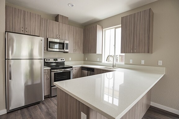 Foto del edificio - 1334 NE Killingsworth St