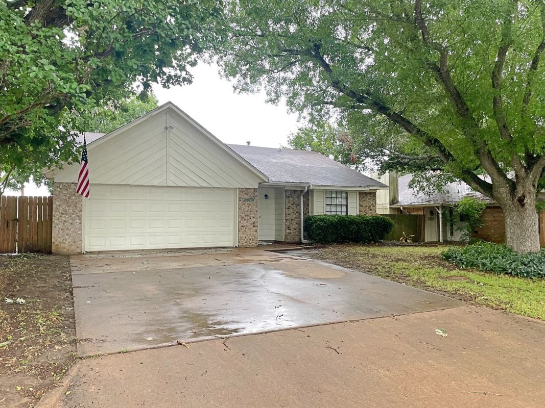 Primary Photo - 2609 Cheyenne Dr