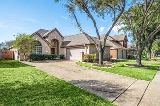 Building Photo - 3310 Shadowchase Dr