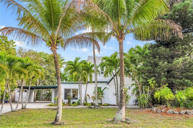 Foto del edificio - 1960 NE 182nd St