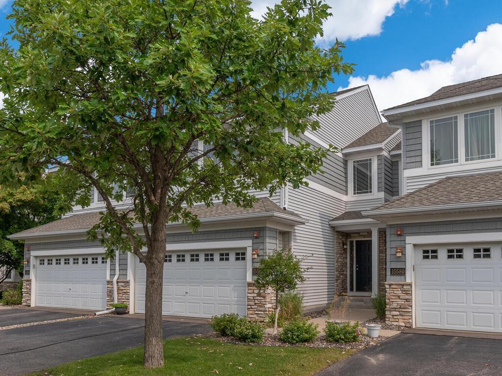 15582 Crab Apple Ln, Eden Prairie, MN 55347 Townhome Rentals in Eden Prairie MN