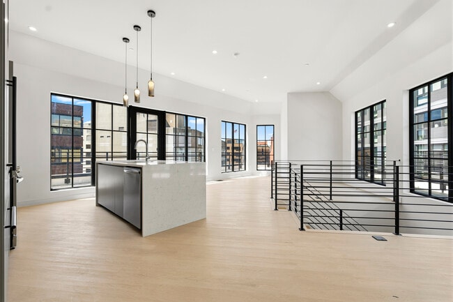 Photo - The Duke Apartments