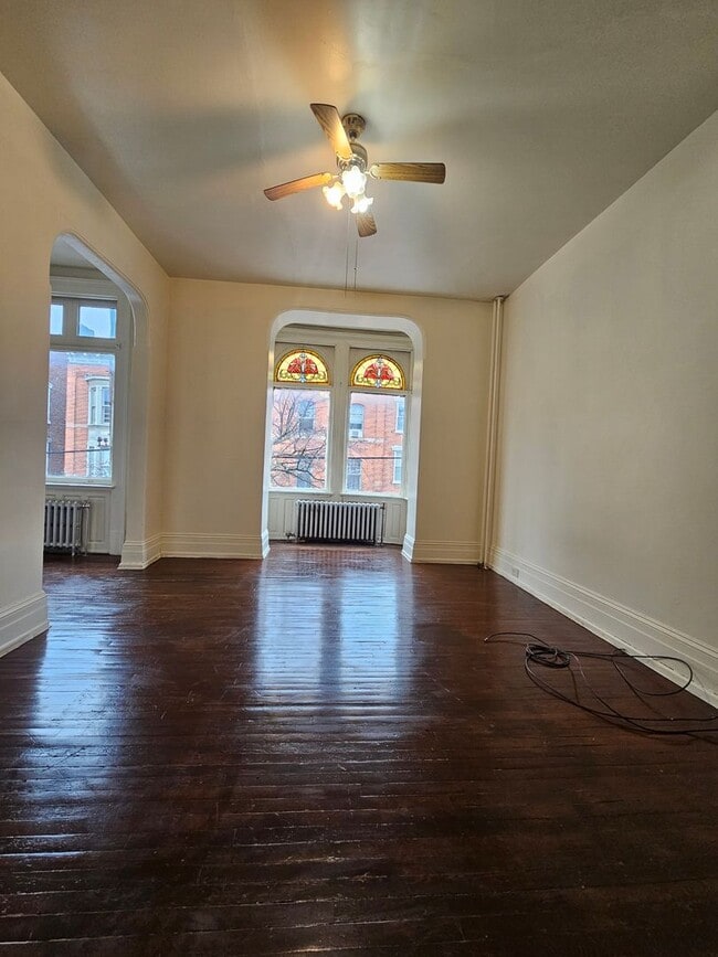 Building Photo - 152 E Philadelphia St