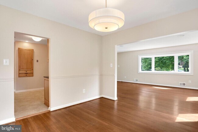 Foto del edificio - 2338 Barbour Rd