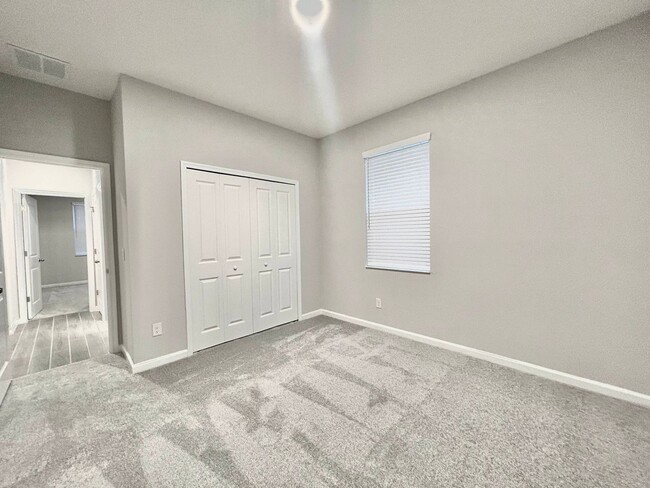 Building Photo - Gorgeous 4/3 Brand New Home with a Spaciou...