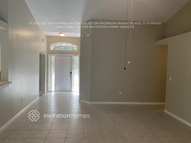 Foto del edificio - 6525 NW 54th Ct